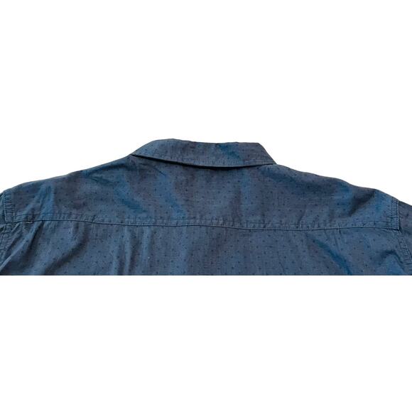 WRANGLER LONG SLEEVE BUTTON-UP DRESS SHIRT, MENS, XL, BLUE, PUCKERED FABRIC - Picture 4 of 11